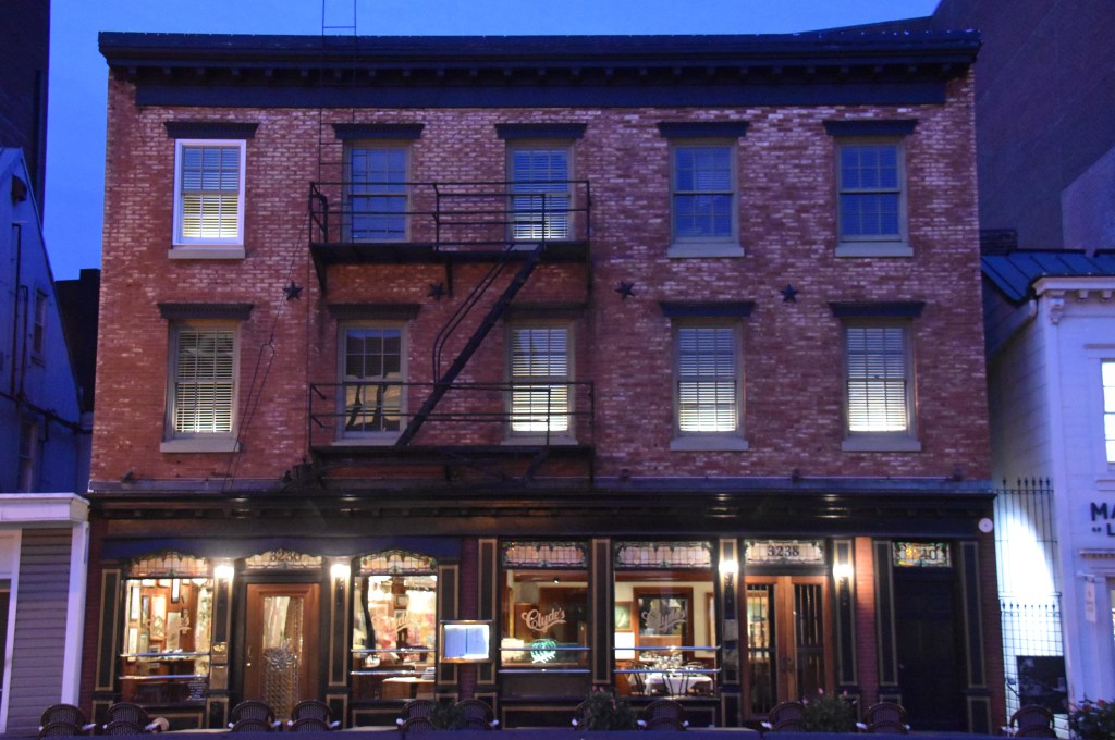 Chapter 3: Dinner for&nbsp;Two