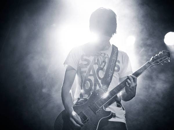 Chapter 4: Bishop Comes&nbsp;Alive